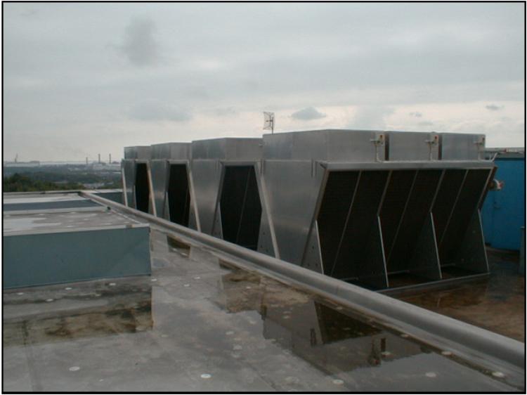 Volvo 4 V shaped - Dry Coolers